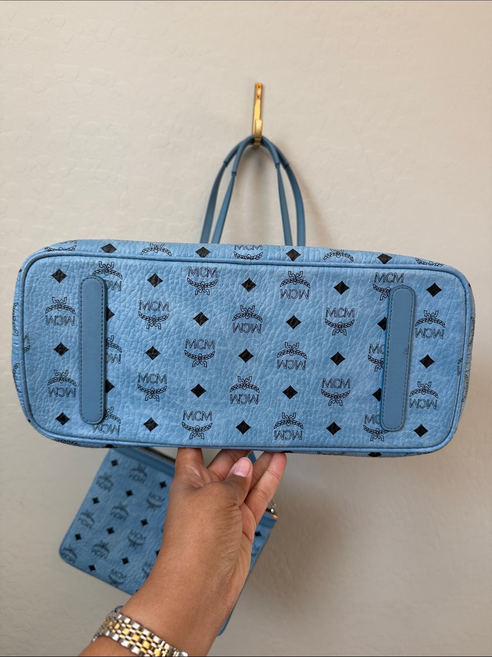 MCM Visetos Shopper Tote with Pouch Denim Blue - Picture 6 of 8